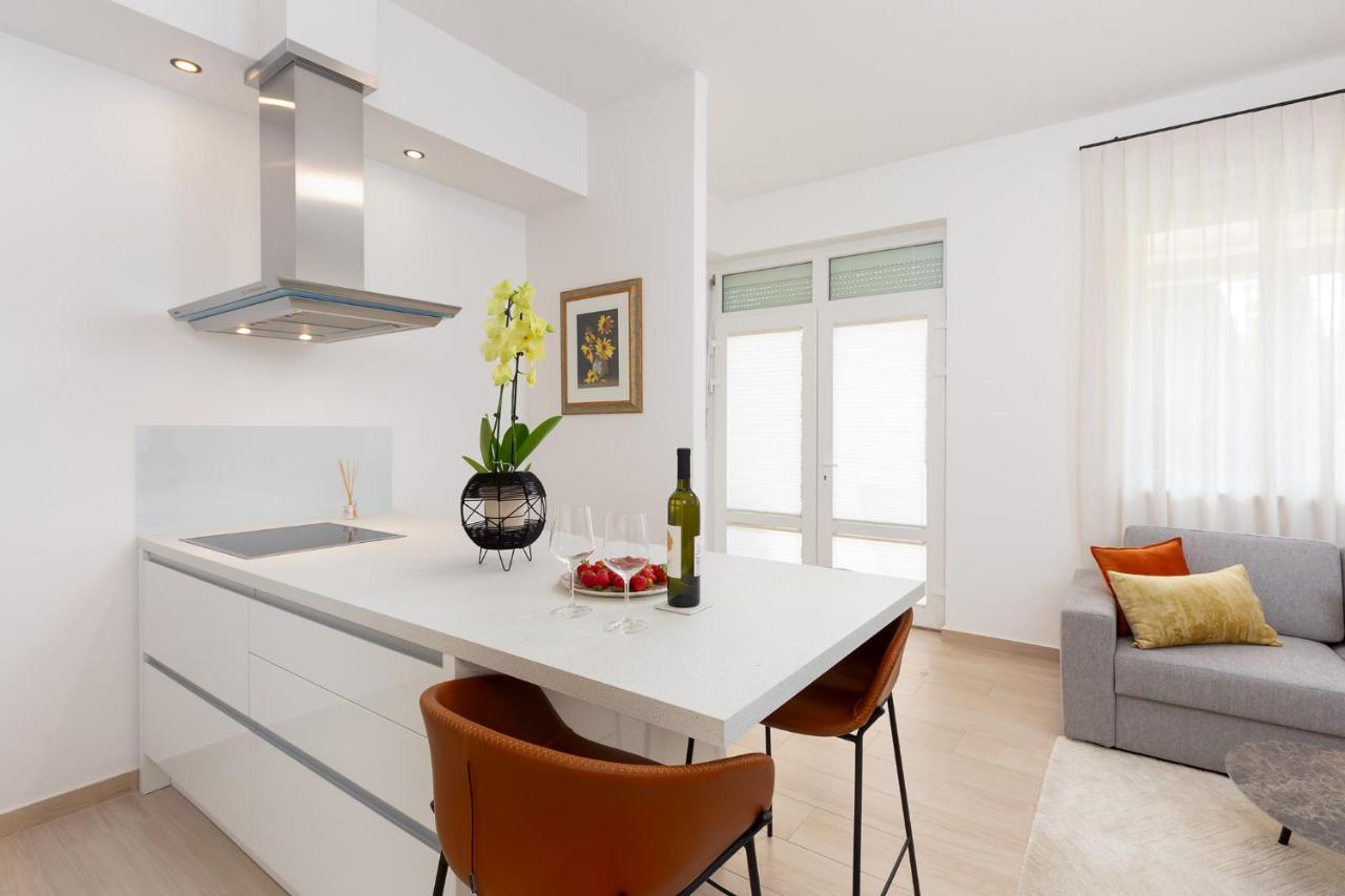 Stylish Apartment Mediterraneo Porec Luaran gambar