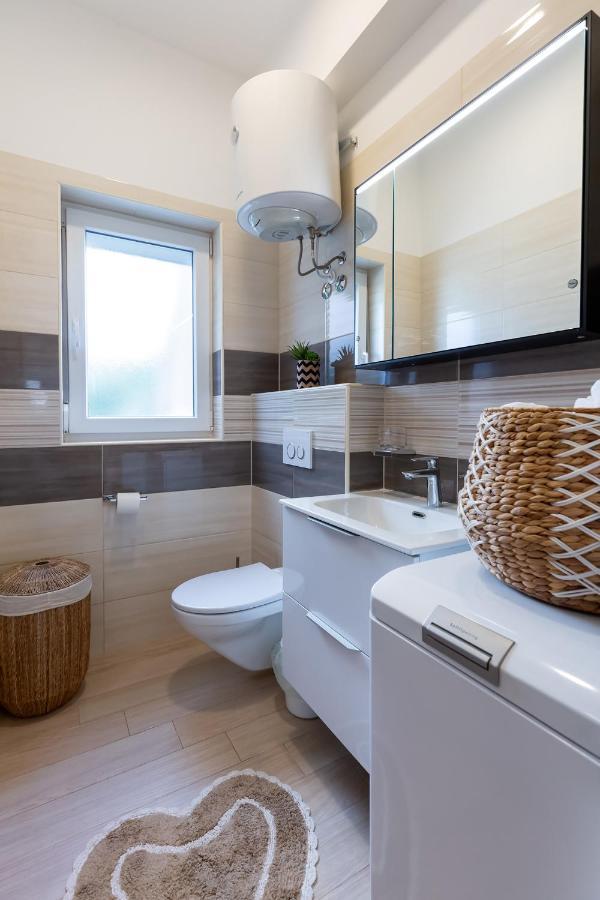 Stylish Apartment Mediterraneo Porec Luaran gambar